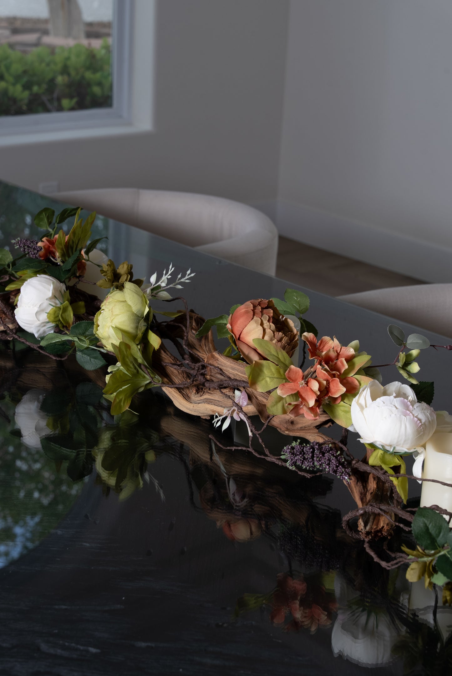 Pillar Candles Table top Decor Arrangement for Dining Room
